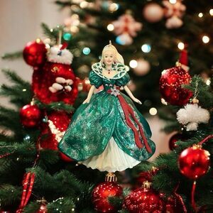1995 Hallmark Keepsake Ornament Holiday Barbie Collector's Series #3